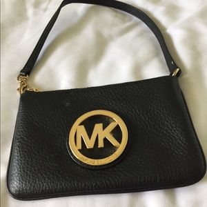 NWOT MICHAEL Michael Kors Wristlet
